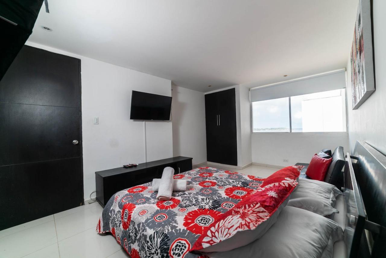 Cozy Apartment In El Laguito Cartagena Exterior photo