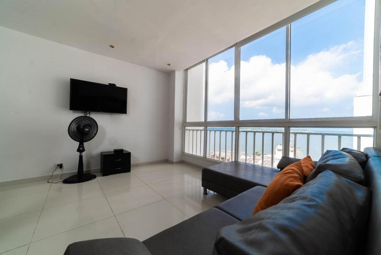 Cozy Apartment In El Laguito Cartagena Exterior photo
